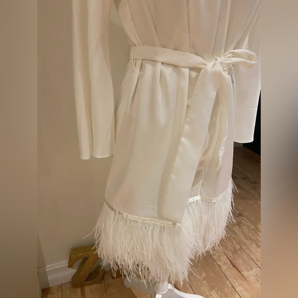 NWOT Raya Collection Swan Cover Up - Picture 6 of 10